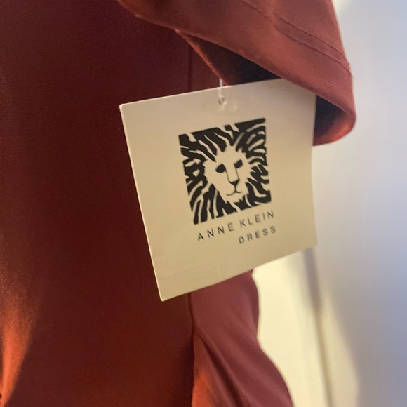 🆕🌟 Anne Klein Solid Wrap Dress - Picture 8 of 10